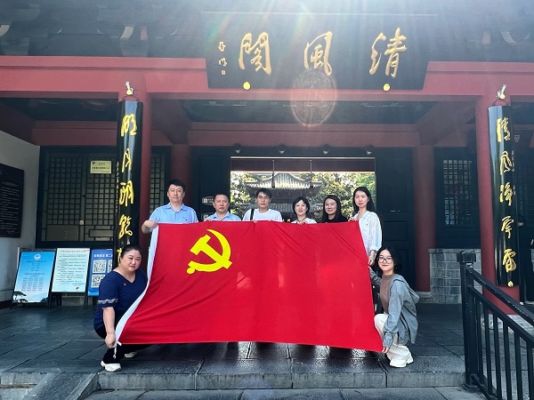 图片01 - 副本